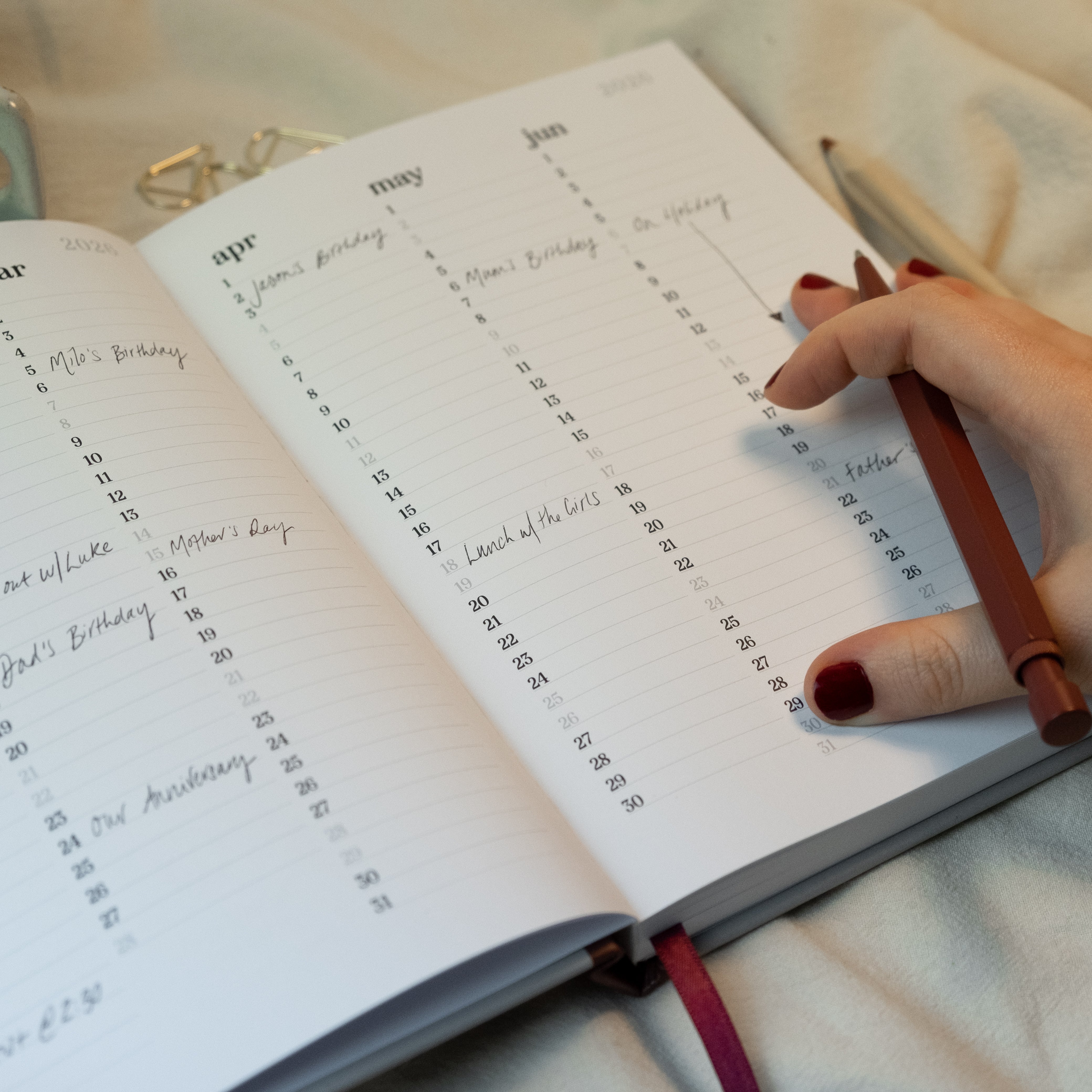 2026 Diary A5 Weekly Planner & Notes – Aballone Studio